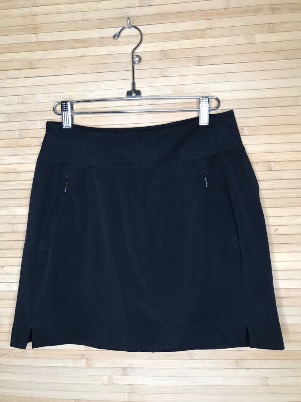 ATHLETA Soho Skort Black Size 2 #211382-01 skirt built in shorts